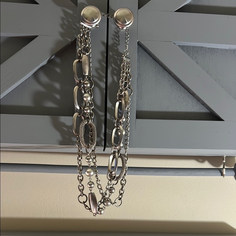 Elegant Silver Chain Necklace